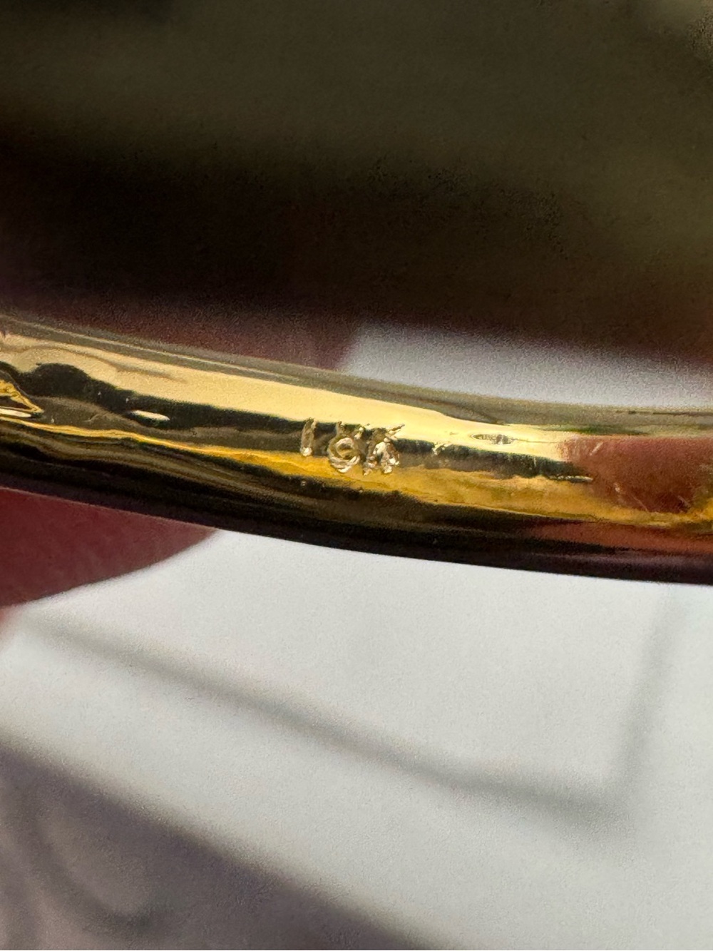 18k Love Knot Ring - Picture 8 of 9